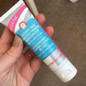 Still sealed coconut skin moisturizer primer